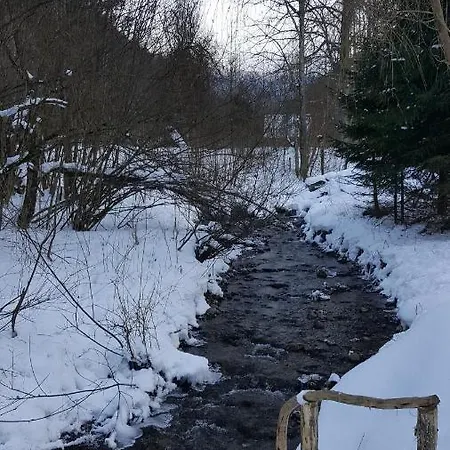 Na Hrbku بيت للعطل Belá